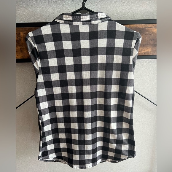 Milk & Honey Black and White Plaid Button Up Women's - Picture 3 of 3